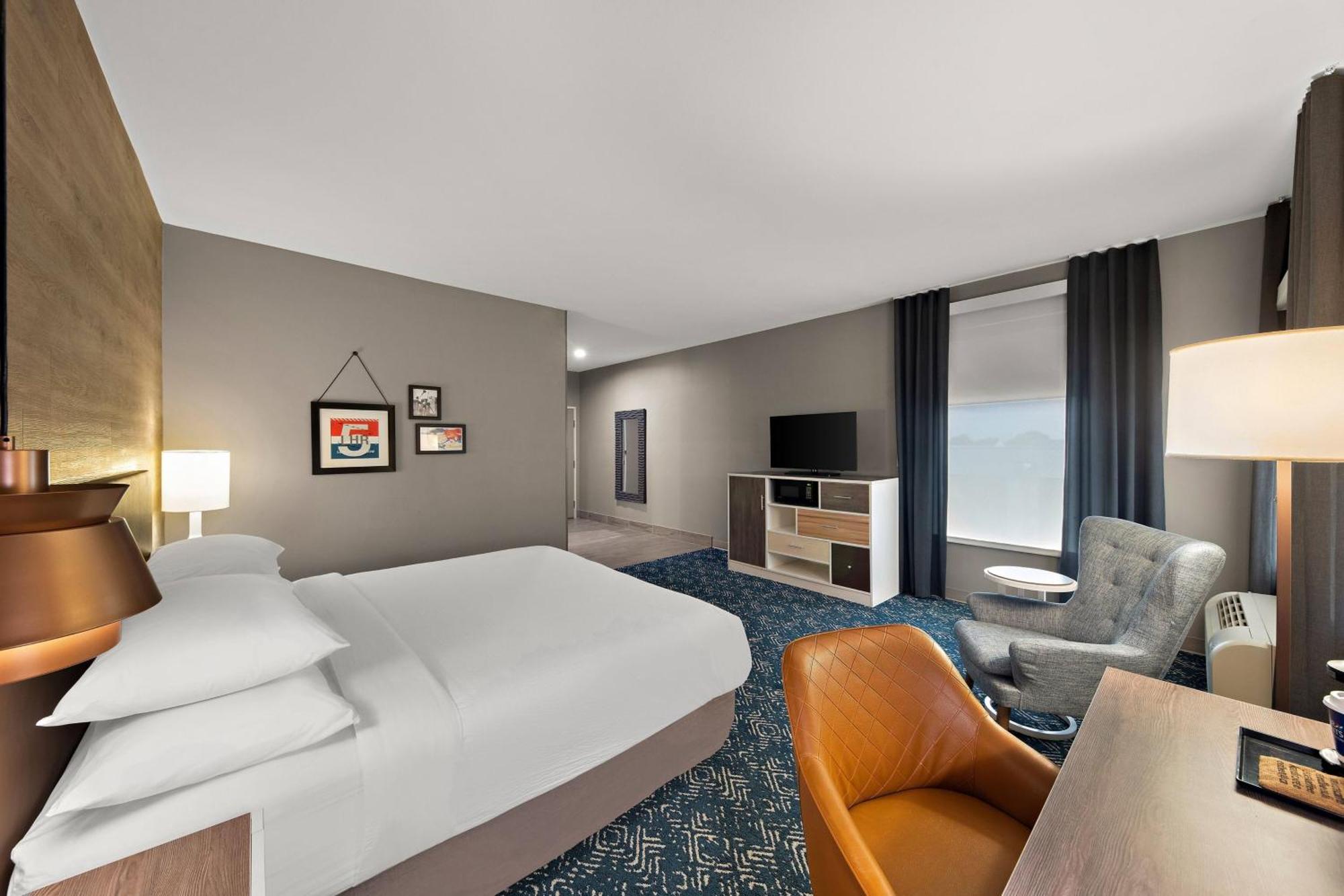 Four Points By Sheraton Hotel Plano
