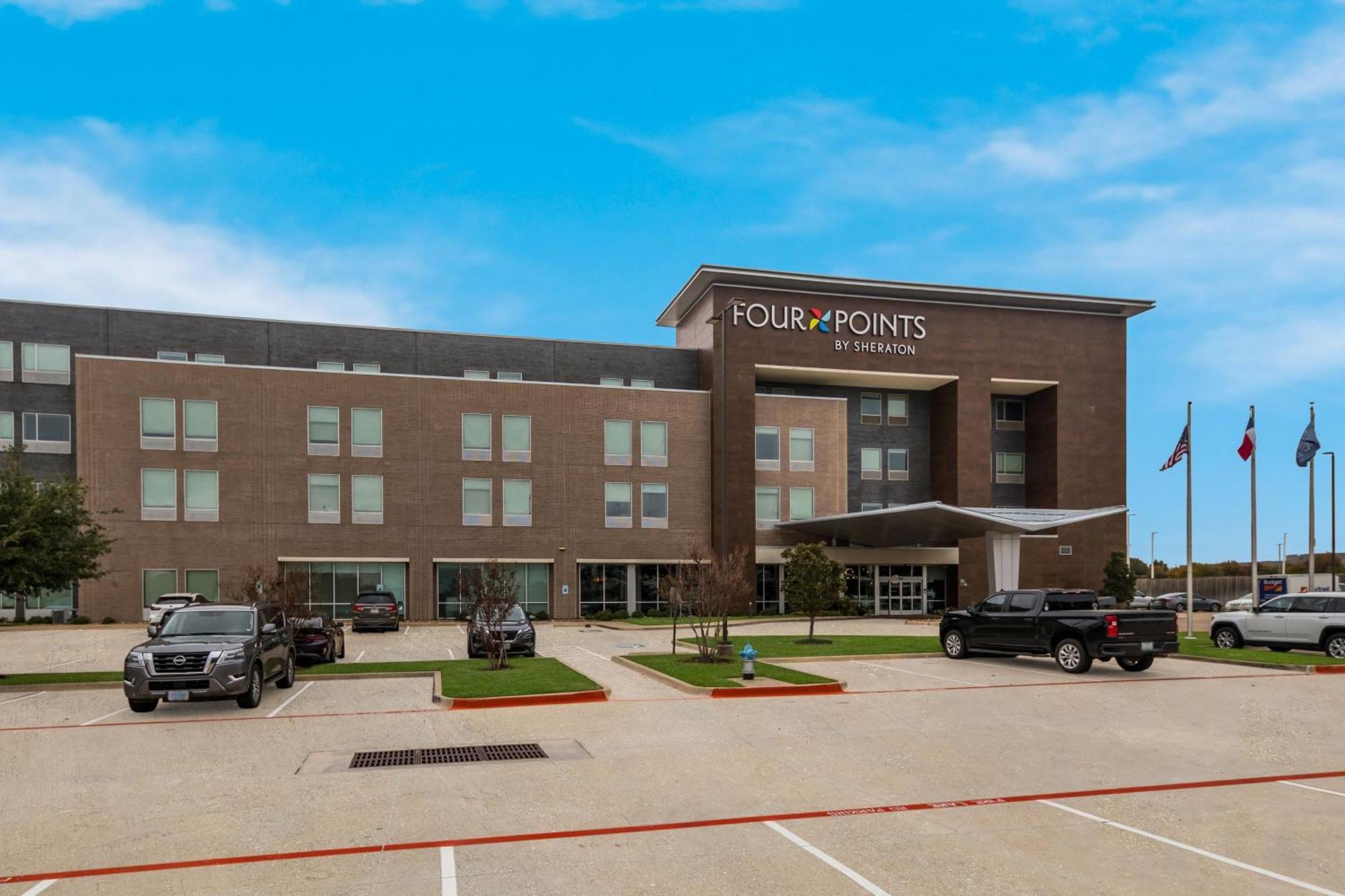 Hotel Four Points By Sheraton 3*