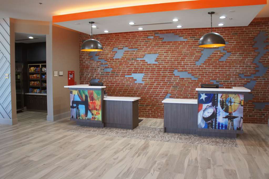 Four Points By Sheraton Hotel 3*